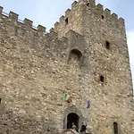 Lauro Apartmán *